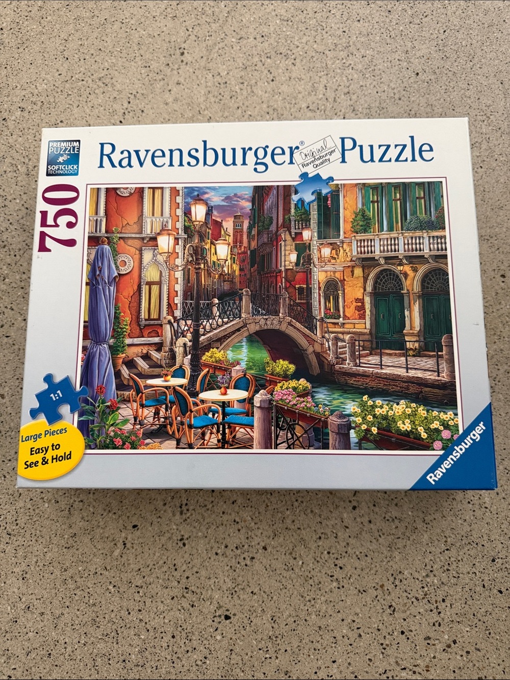Ravensburger 750 Piece Puzzle